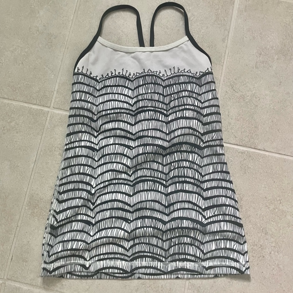 lululemon tank top